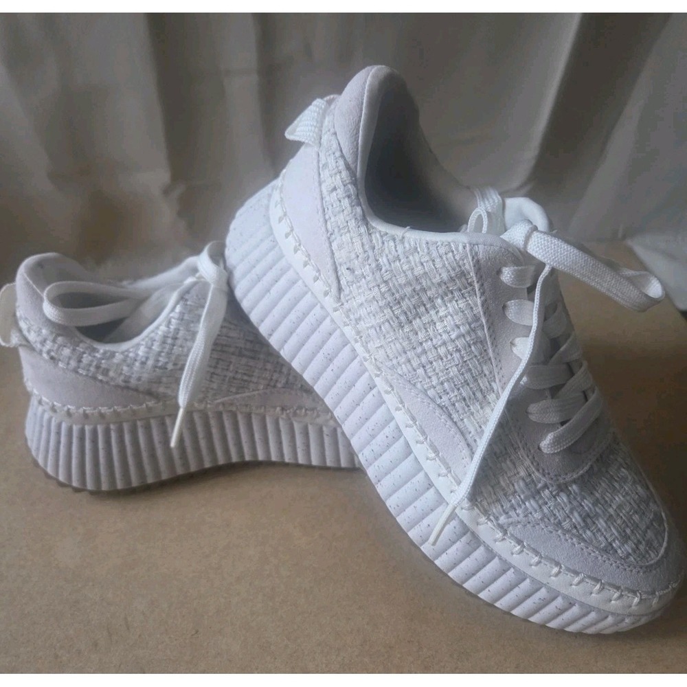 Universal Thread Women's Woven Texture Cream Sneakers Lace Up Sz 7